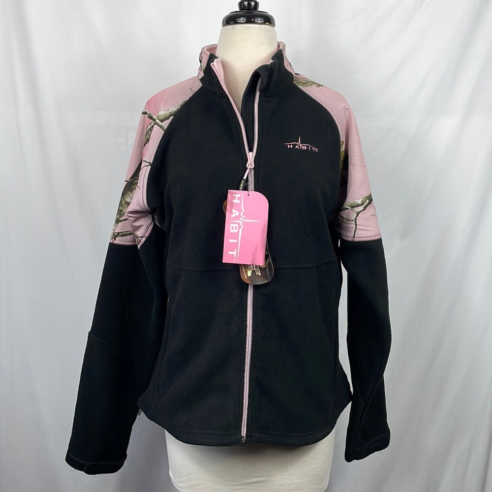 Women’s NWT real tree, APC, pink/black  camouflage fleece jacket. Size medium